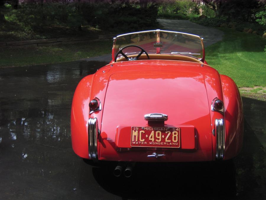  Jaguar XK120 SE Roadster 1951 года  (фото 14 из 19)
